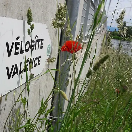 Velo Hostel